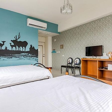 Moonlight Manor B&B Taitung ภายนอก รูปภาพ
